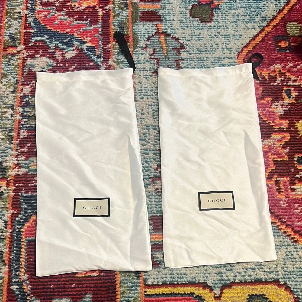 Pair Gucci White silk Dust Bags